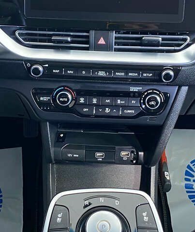 Киа Niro, объемом двигателя 0 л и пробегом 158 тыс. км за 19950 $, фото 17 на Automoto.ua