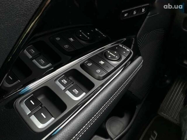 Киа Niro, объемом двигателя 0 л и пробегом 106 тыс. км за 20300 $, фото 29 на Automoto.ua