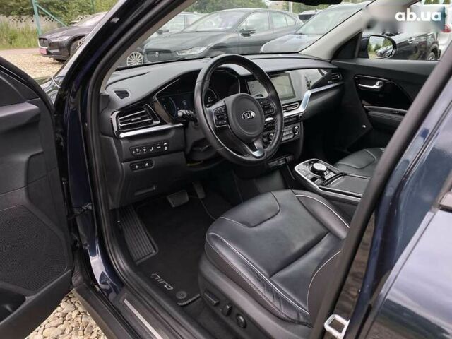 Киа Niro, объемом двигателя 0 л и пробегом 106 тыс. км за 20300 $, фото 23 на Automoto.ua