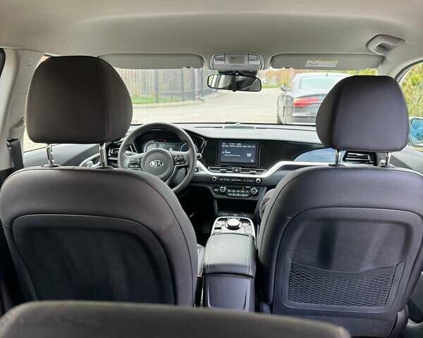 Киа Niro, объемом двигателя 0 л и пробегом 15 тыс. км за 22900 $, фото 13 на Automoto.ua