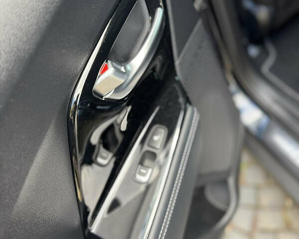 Кіа Niro, об'ємом двигуна 0 л та пробігом 155 тис. км за 19000 $, фото 26 на Automoto.ua