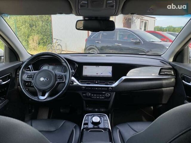 Киа Niro, объемом двигателя 0 л и пробегом 81 тыс. км за 21950 $, фото 24 на Automoto.ua