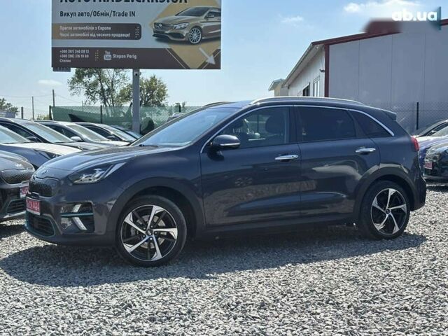 Киа Niro, объемом двигателя 0 л и пробегом 136 тыс. км за 19999 $, фото 2 на Automoto.ua