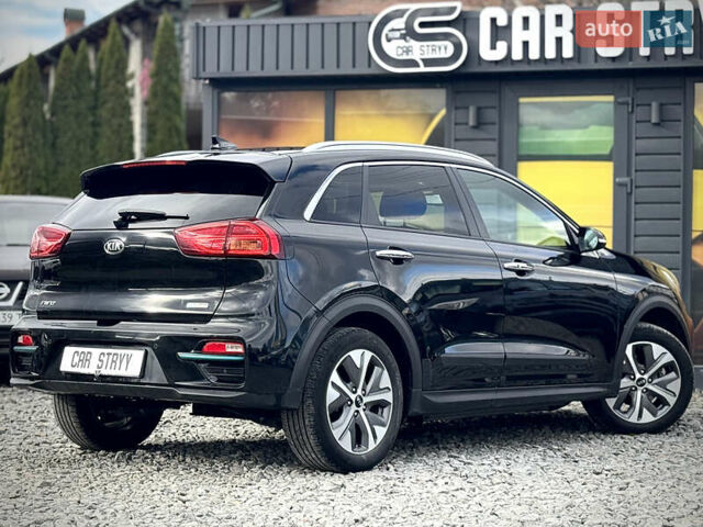 Кіа Niro, об'ємом двигуна 0 л та пробігом 164 тис. км за 18900 $, фото 13 на Automoto.ua