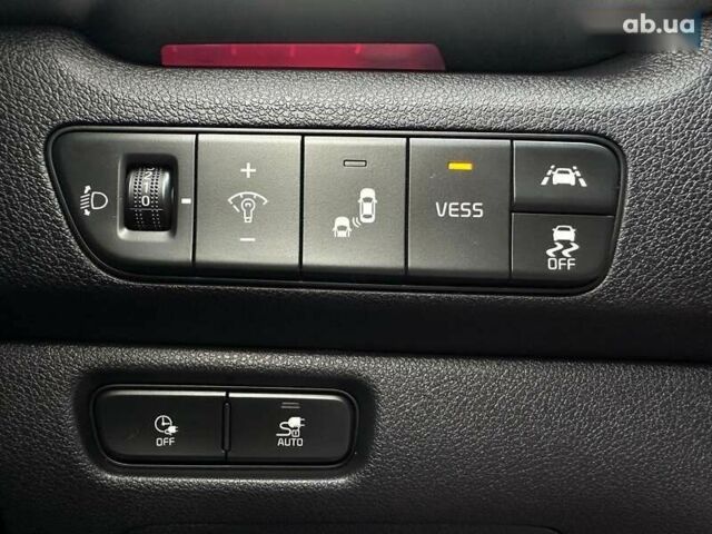 Киа Niro, объемом двигателя 0 л и пробегом 61 тыс. км за 23500 $, фото 8 на Automoto.ua