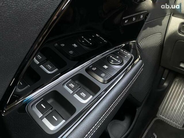 Кіа Niro, об'ємом двигуна 0 л та пробігом 81 тис. км за 21950 $, фото 22 на Automoto.ua