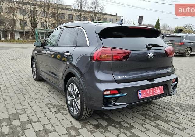 Кіа Niro, об'ємом двигуна 0 л та пробігом 133 тис. км за 19950 $, фото 4 на Automoto.ua