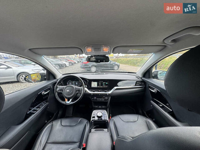Кіа Niro, об'ємом двигуна 0 л та пробігом 164 тис. км за 18900 $, фото 35 на Automoto.ua