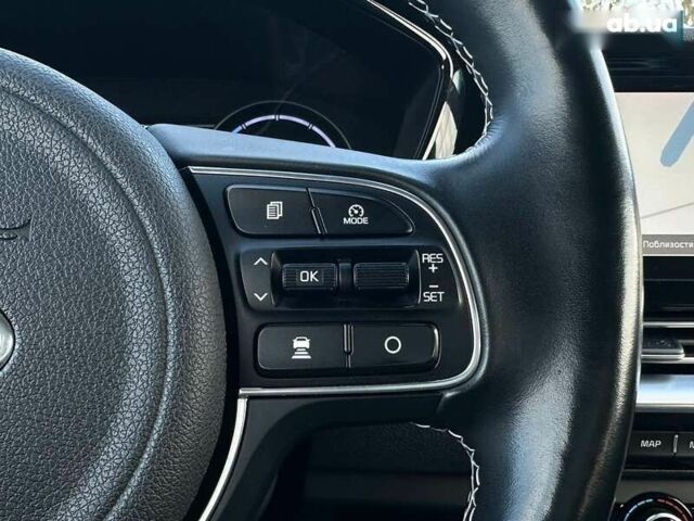 Киа Niro, объемом двигателя 0 л и пробегом 68 тыс. км за 24200 $, фото 8 на Automoto.ua