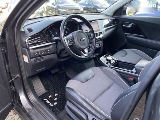Киа Niro, объемом двигателя 0 л и пробегом 101 тыс. км за 20300 $, фото 3 на Automoto.ua