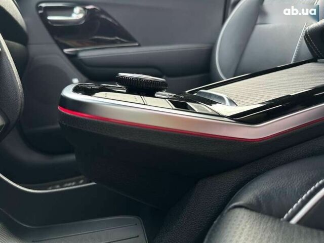 Киа Niro, объемом двигателя 0 л и пробегом 61 тыс. км за 23500 $, фото 11 на Automoto.ua