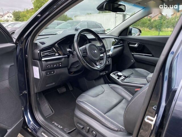 Киа Niro, объемом двигателя 0 л и пробегом 119 тыс. км за 20800 $, фото 2 на Automoto.ua