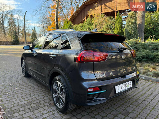 Кіа Niro, об'ємом двигуна 0 л та пробігом 141 тис. км за 18499 $, фото 10 на Automoto.ua