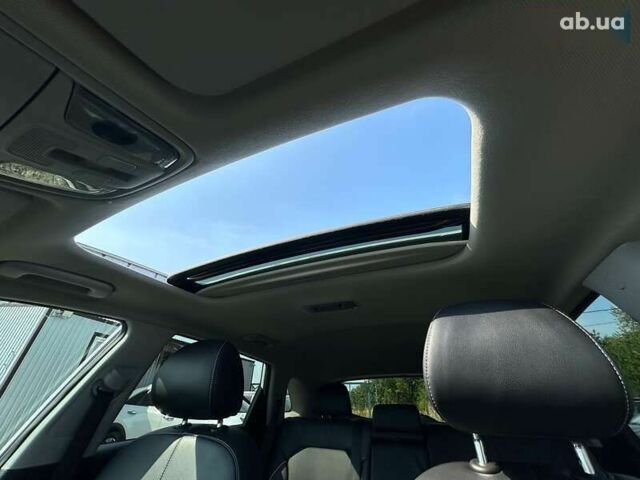 Киа Niro, объемом двигателя 0 л и пробегом 129 тыс. км за 19900 $, фото 7 на Automoto.ua