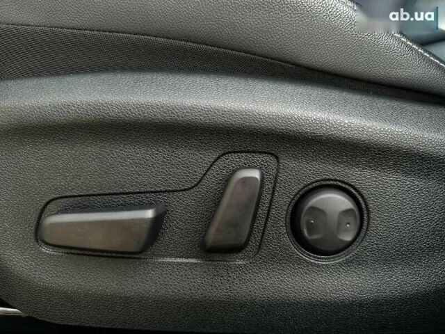 Киа Niro, объемом двигателя 0 л и пробегом 58 тыс. км за 22900 $, фото 11 на Automoto.ua