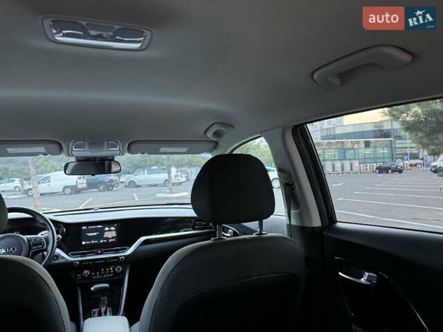 Киа Niro, объемом двигателя 1.58 л и пробегом 78 тыс. км за 20500 $, фото 19 на Automoto.ua