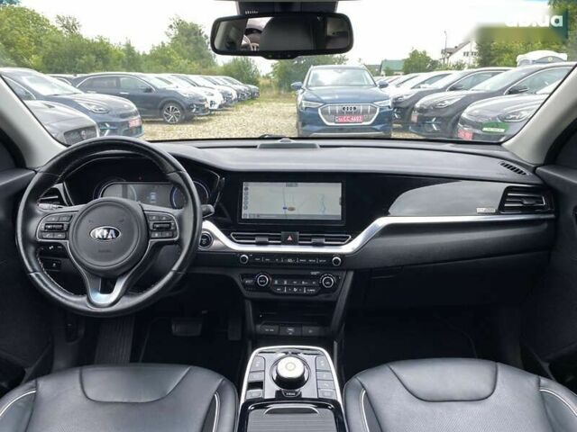Киа Niro, объемом двигателя 0 л и пробегом 119 тыс. км за 20800 $, фото 3 на Automoto.ua