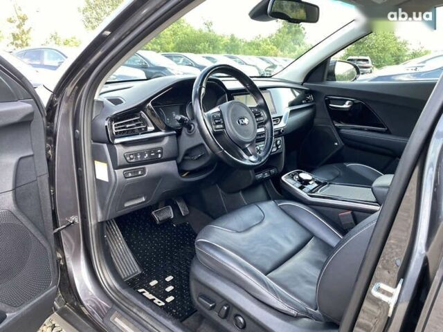 Киа Niro, объемом двигателя 0 л и пробегом 116 тыс. км за 20800 $, фото 1 на Automoto.ua