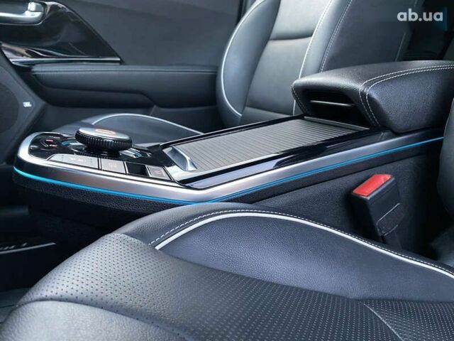 Киа Niro 2020 в Львове на Automoto.ua Киа Niro, объемом двигателя 0 л и пробегом 64 тыс. км за 22700 $, фото 7 на Automoto.ua