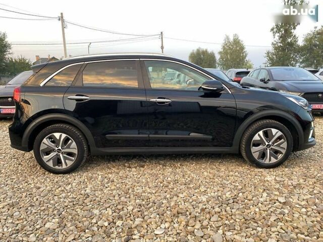 Киа Niro 2020 в Львове на Automoto.ua Киа Niro, объемом двигателя 0 л и пробегом 64 тыс. км за 22700 $, фото 24 на Automoto.ua
