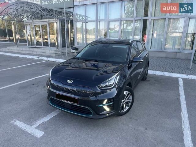 Киа Niro, объемом двигателя 0 л и пробегом 93 тыс. км за 18950 $, фото 3 на Automoto.ua