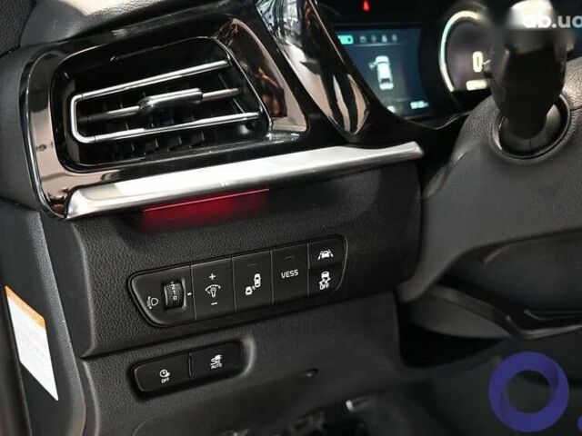 Киа Niro, объемом двигателя 0 л и пробегом 146 тыс. км за 20726 $, фото 8 на Automoto.ua