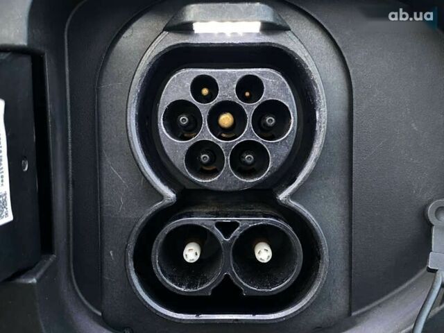 Киа Niro, объемом двигателя 0 л и пробегом 64 тыс. км за 23700 $, фото 14 на Automoto.ua