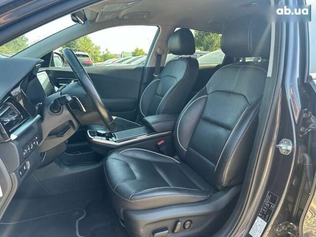 Киа Niro, объемом двигателя 0 л и пробегом 76 тыс. км за 22700 $, фото 1 на Automoto.ua