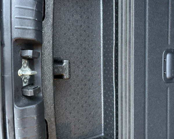 Кіа Niro, об'ємом двигуна 0 л та пробігом 117 тис. км за 19600 $, фото 33 на Automoto.ua