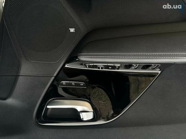 Киа Niro, объемом двигателя 0 л и пробегом 129 тыс. км за 19900 $, фото 8 на Automoto.ua