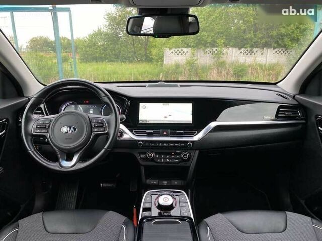 Кіа Niro, об'ємом двигуна 0 л та пробігом 96 тис. км за 19950 $, фото 2 на Automoto.ua