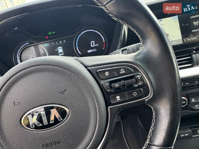 Кіа Niro, об'ємом двигуна 0 л та пробігом 164 тис. км за 18900 $, фото 58 на Automoto.ua