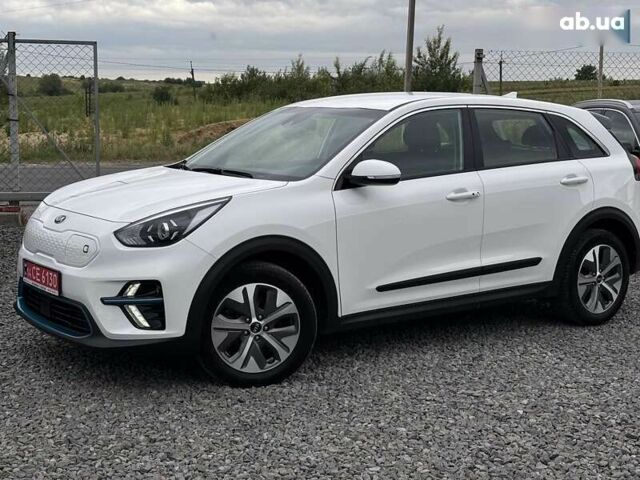 Киа Niro, объемом двигателя 0 л и пробегом 98 тыс. км за 19550 $, фото 5 на Automoto.ua