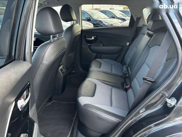 Киа Niro, объемом двигателя 0 л и пробегом 50 тыс. км за 21000 $, фото 27 на Automoto.ua