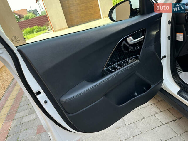 Киа Niro, объемом двигателя 0 л и пробегом 55 тыс. км за 17999 $, фото 58 на Automoto.ua
