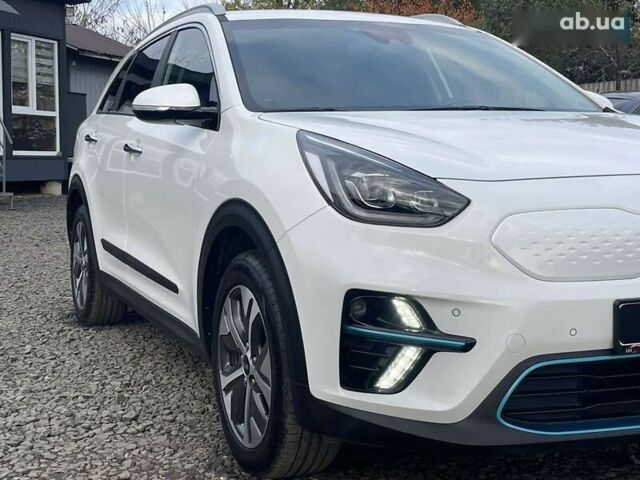 Кіа Niro, об'ємом двигуна 0 л та пробігом 69 тис. км за 20323 $, фото 9 на Automoto.ua