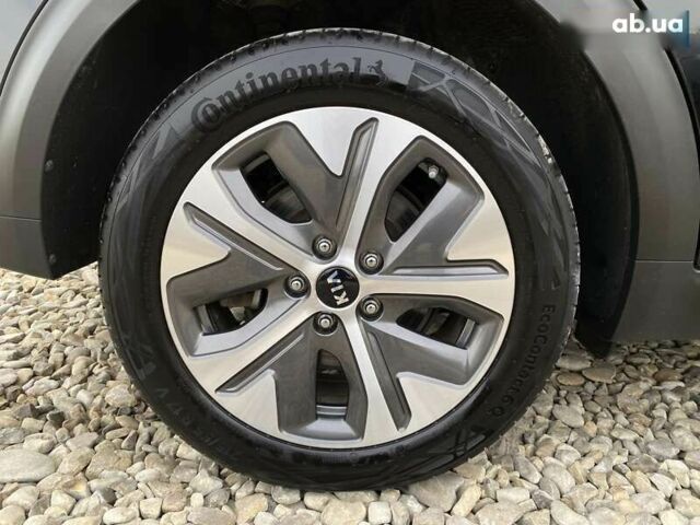Киа Niro, объемом двигателя 0 л и пробегом 96 тыс. км за 20600 $, фото 18 на Automoto.ua