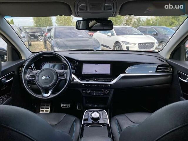 Киа Niro, объемом двигателя 0 л и пробегом 66 тыс. км за 23200 $, фото 22 на Automoto.ua