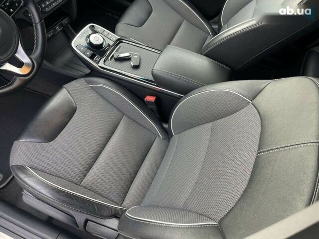 Кіа Niro, об'ємом двигуна 0 л та пробігом 69 тис. км за 20323 $, фото 28 на Automoto.ua