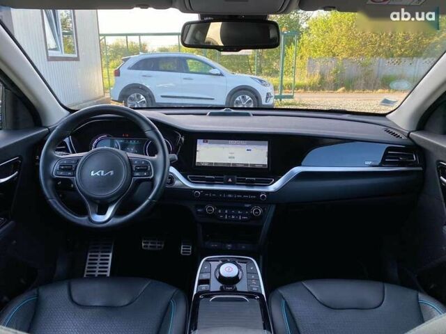 Киа Niro, объемом двигателя 0 л и пробегом 123 тыс. км за 20600 $, фото 29 на Automoto.ua