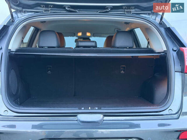 Кіа Niro, об'ємом двигуна 0 л та пробігом 58 тис. км за 22800 $, фото 12 на Automoto.ua
