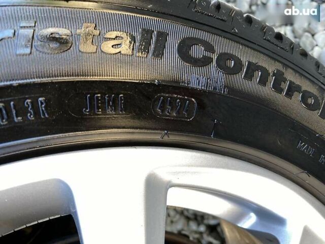 Киа Niro, объемом двигателя 0 л и пробегом 105 тыс. км за 22500 $, фото 23 на Automoto.ua