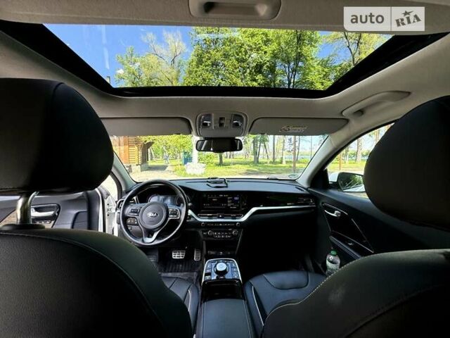 Киа Niro, объемом двигателя 0 л и пробегом 40 тыс. км за 19500 $, фото 24 на Automoto.ua