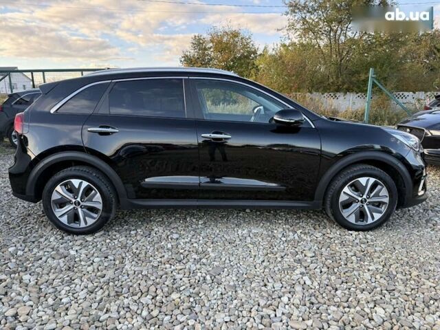 Киа Niro, объемом двигателя 0 л и пробегом 88 тыс. км за 23900 $, фото 23 на Automoto.ua