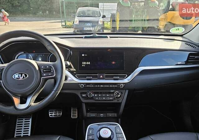 Киа Niro, объемом двигателя 0 л и пробегом 21 тыс. км за 22700 $, фото 30 на Automoto.ua