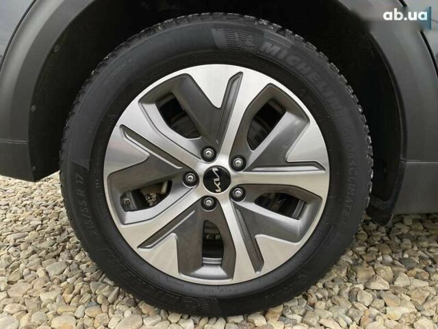 Киа Niro, объемом двигателя 0 л и пробегом 86 тыс. км за 22500 $, фото 28 на Automoto.ua