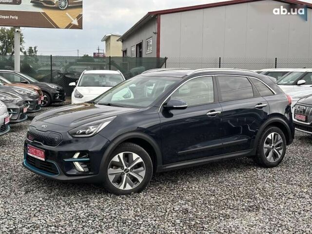 Киа Niro, объемом двигателя 0 л и пробегом 64 тыс. км за 22100 $, фото 4 на Automoto.ua