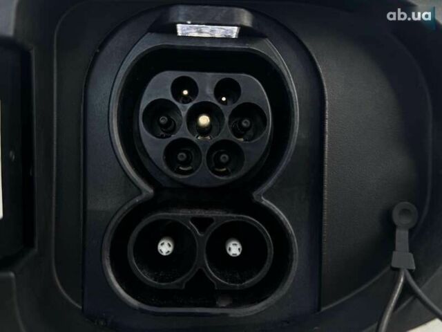 Киа Niro, объемом двигателя 0 л и пробегом 59 тыс. км за 22800 $, фото 8 на Automoto.ua