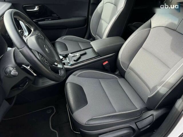 Киа Niro, объемом двигателя 0 л и пробегом 54 тыс. км за 21193 $, фото 29 на Automoto.ua