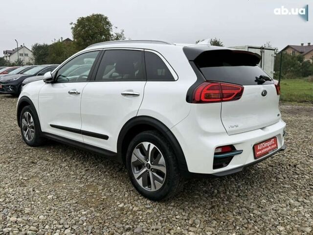 Киа Niro, объемом двигателя 0 л и пробегом 54 тыс. км за 24700 $, фото 20 на Automoto.ua